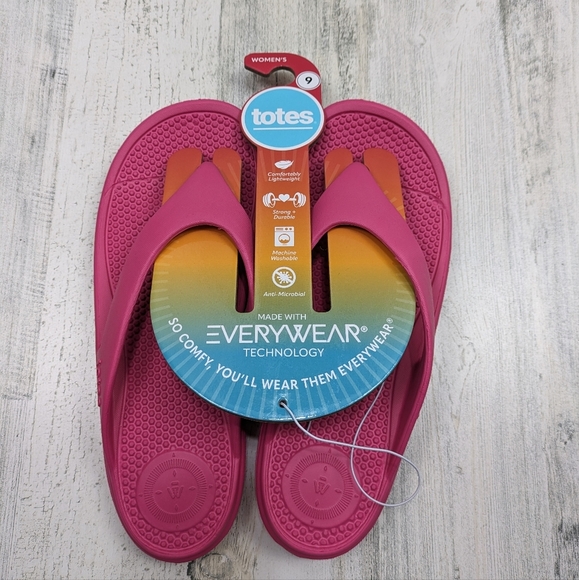 totes Shoes - NWT Totes Boost Your mood Flip Flop Sandals